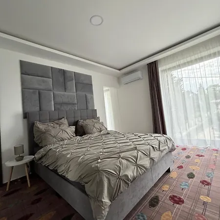 Prestige Miskolctapolca 아파트호텔 *